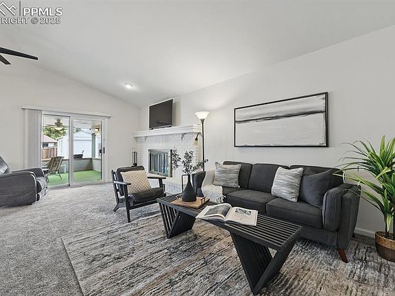 3rd image of 5050 Bunk House Ln