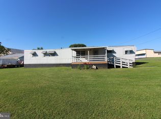 133 Stonewall St, New Market, VA 22844