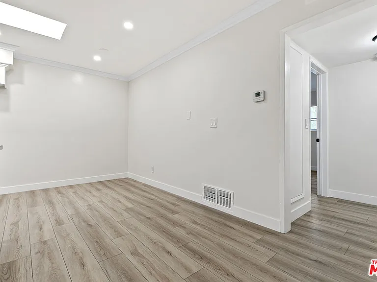330 E Dryden St #14 — Photo 6