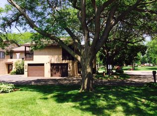 3376 E Ave S, La Crosse, WI 54601