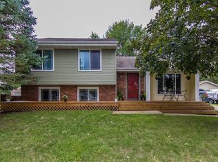 612 NE 8th St, Grimes, IA 50111