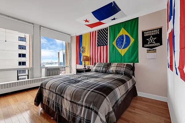 Rented by Cooper & Cooper Real Estate | media 33