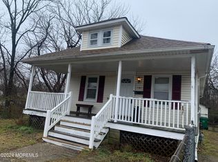 141 S Main St, South Toms River, NJ 08757