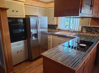 61 Salter St, Providence, RI 02908