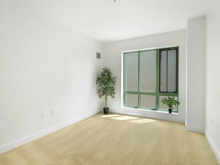 20 2nd St #522 — Photo 9