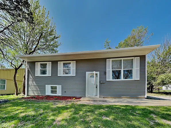 5614 Regency Dr, Indianapolis, IN 46224