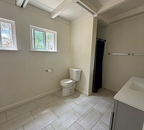 5th image of 1285 Tuttle Ln