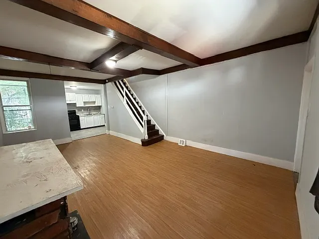 708 E Madison St — Photo 6