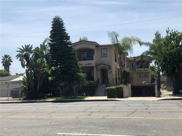 2243 N Buena Vista St #102, Burbank, CA 91504