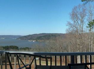 1174 Upper Manchester Rd, Guntersville, AL 35976