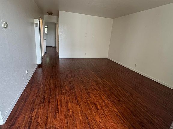 5th image of 1521-1523 Valle Vista Ave #1525