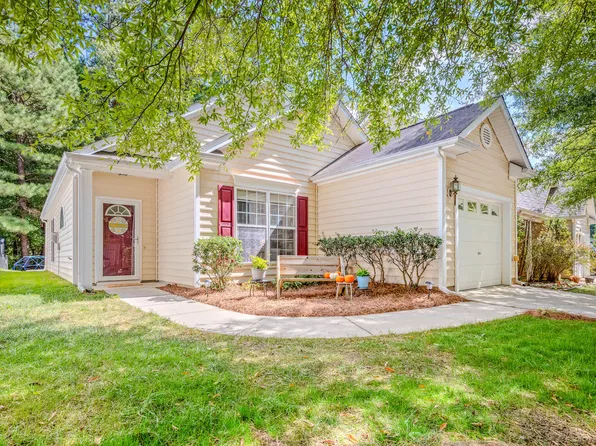 1505 Crimson Creek Dr, Durham, NC 27713