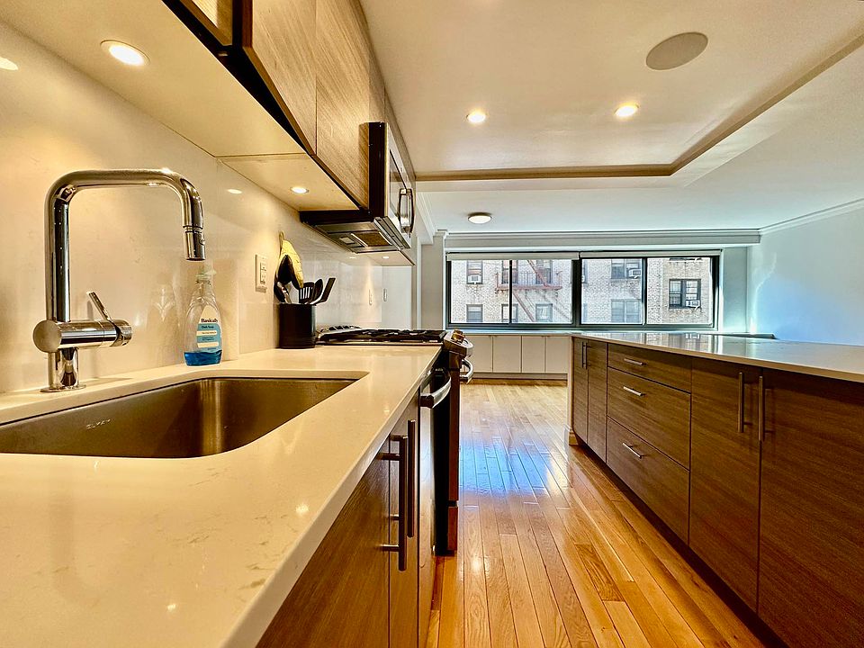 1st image of 120 W 97th St APT 6E