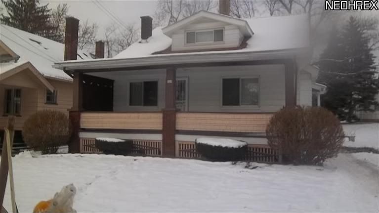 1st image of 520 W Glenaven Ave