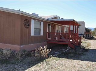 425 Kit Carson Rd, Taos, NM 87571