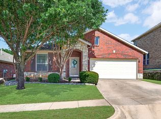 624 Montgomery Dr, Lake Dallas, TX 75065