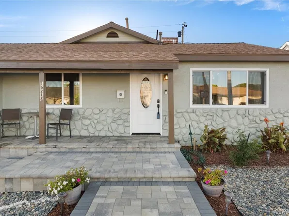 15213 Arcturus Ave, Gardena, CA 90249
