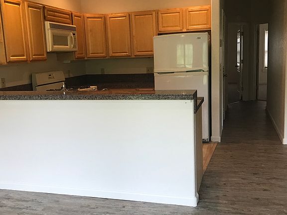 5th image of 655 Gold Rivers Ct
