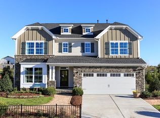 221 Fishburn Dr, Apex, NC 27523