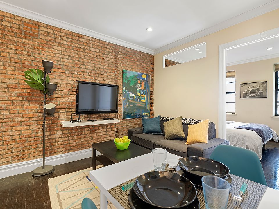 1st image of 412 W 36th St APT 4B