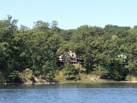 5th image of 12034 William And Mary Cir