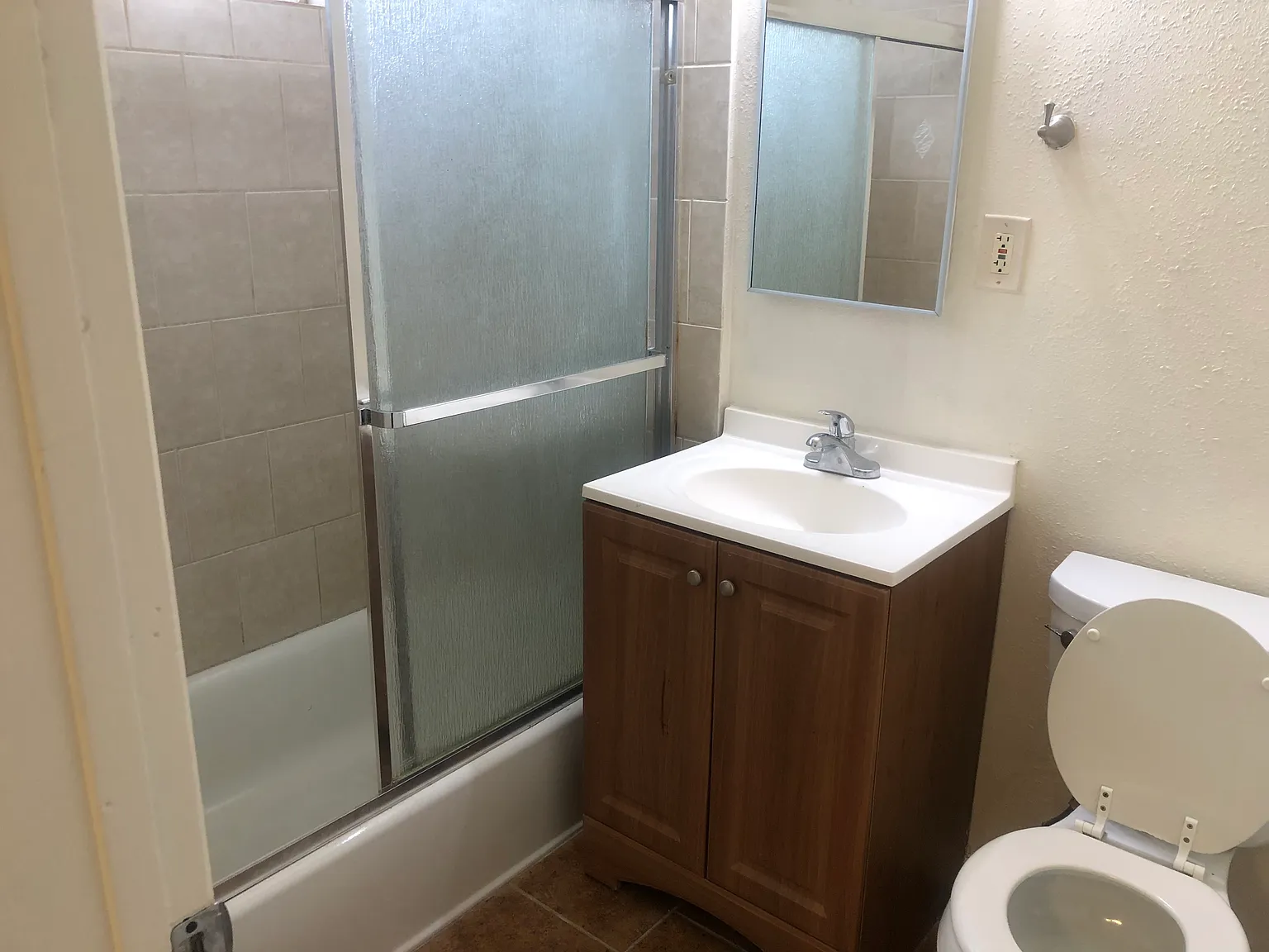 1 bed, 481 sqft, $1,950 — Photo 4