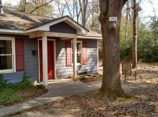 218 Sumter St SE APT B, Aiken, SC 29801
