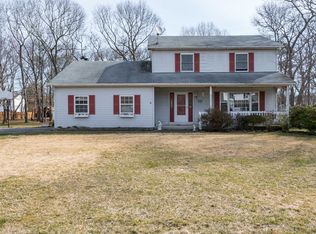 5 Sterling Path, Yaphank, NY 11980