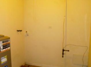 17823 Community St, Lansing, IL 60438