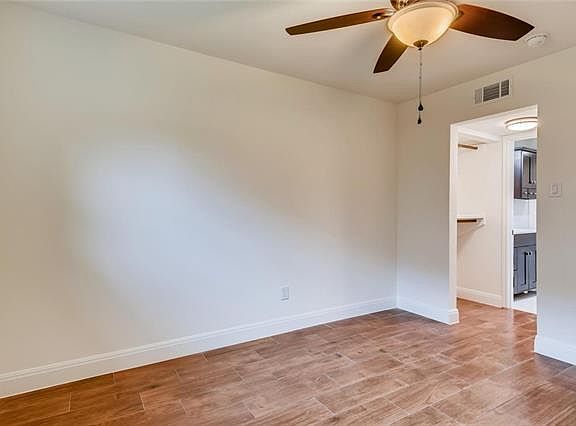 5th image of 3305 Blumie St