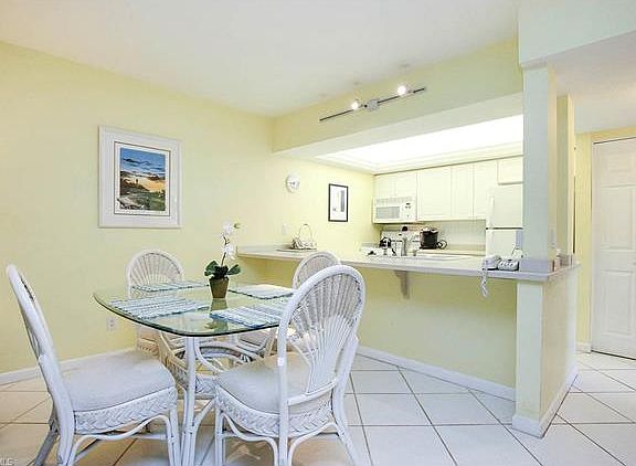 3rd image of 631 Nerita St #5B