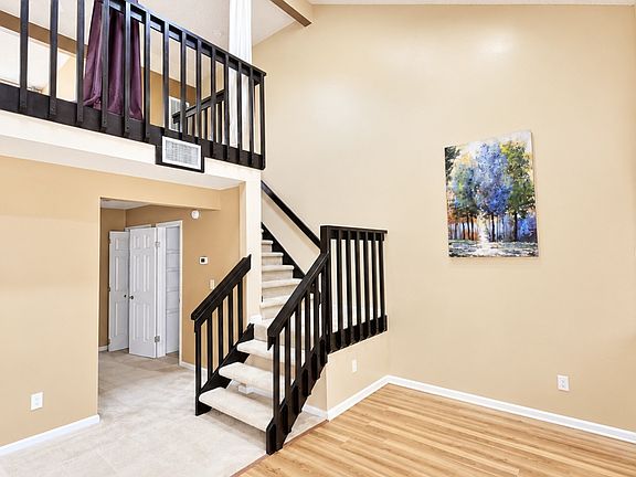 4th image of 1404 Dighton Ct