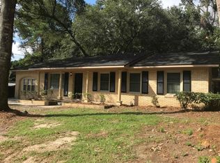 320 Sprucewood Dr, Summerville, SC 29485