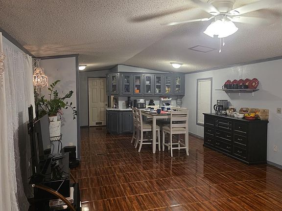 5th image of 2197 Santa Anna St