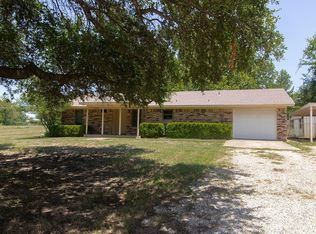 828 Armadillo Dr, Lorena, TX 76655