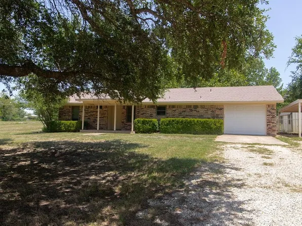 828 Armadillo Dr, Lorena, TX 76655