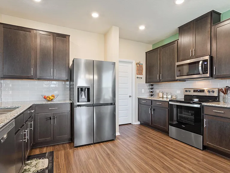 753 Bailey Park Dr — Photo 10