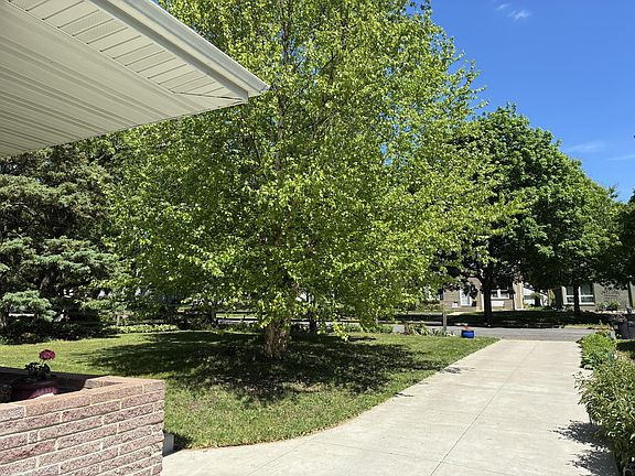 4th image of 2654 Xenwood Ave S