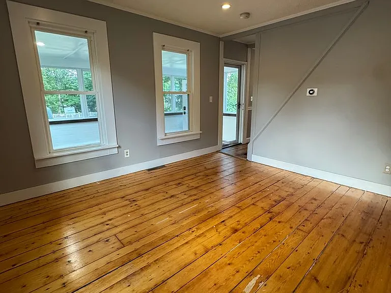 136-138 Washington St #138 — Photo 10