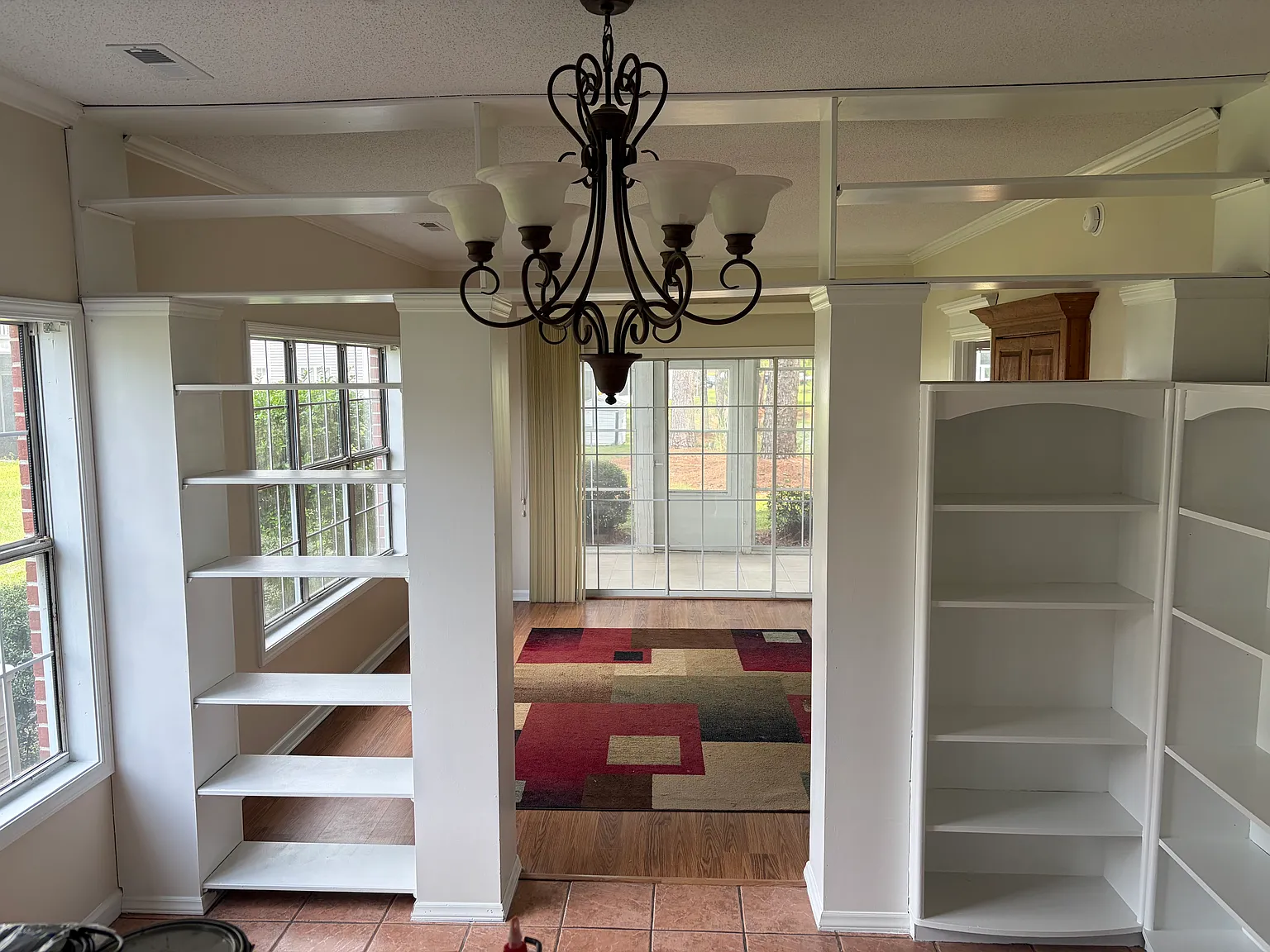 2 bed, 1307 sqft, $1,950 — Photo 3