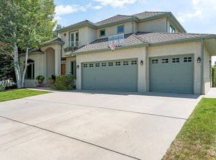 5724 Fig Way, Arvada, CO 80002