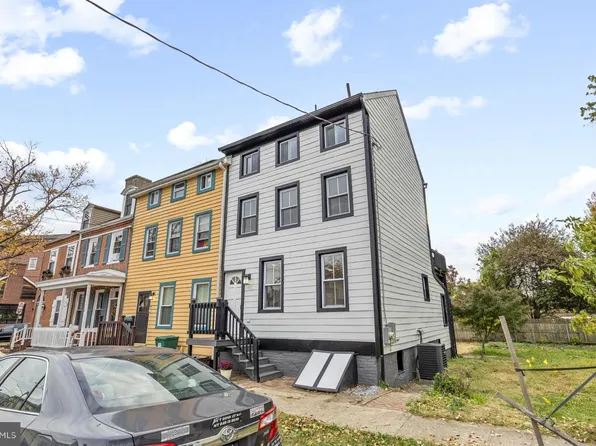 107 Clinton St, Delaware City, DE 19706