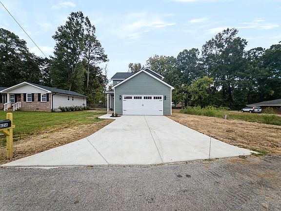 3rd image of 1826 Lela Ln