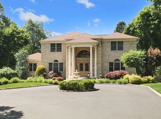 333 Roseland Ave, Essex Fells, NJ 07021