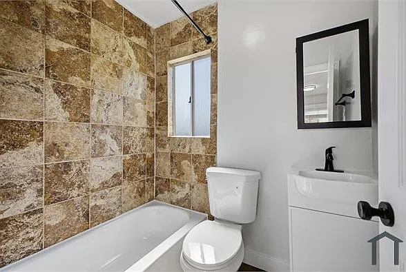 1616 1/2 Middleton Pl — Photo 6