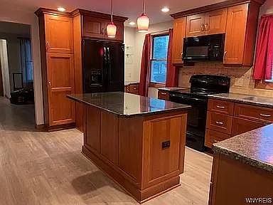 2nd image of 58 Marine Dr #1F