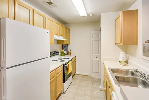 Creekpointe Apartments Photo 1