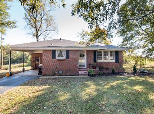 462 Rose St, Rogersville, AL 35652