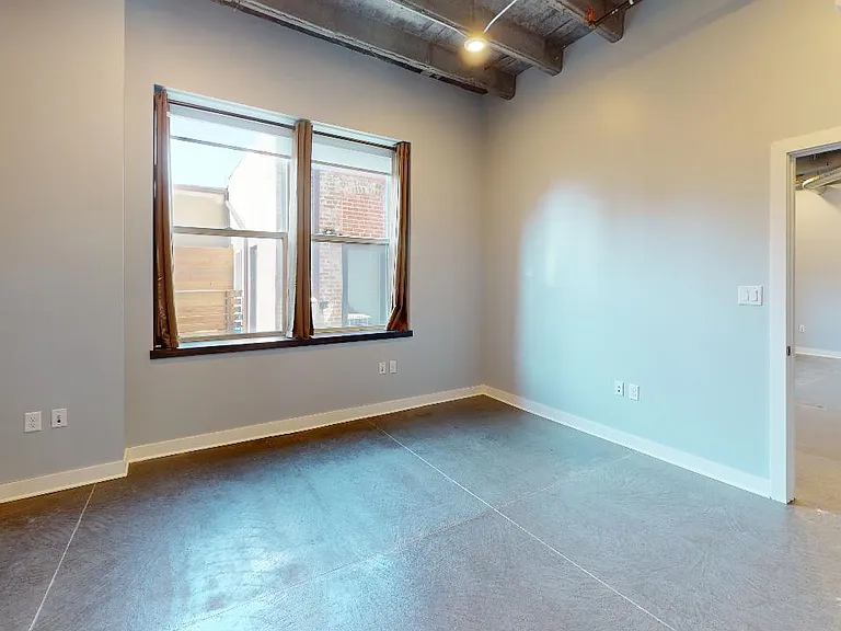 217 N Locust St #2-N — Photo 22