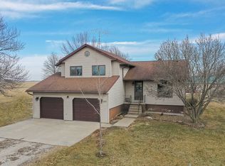 307 German St, Harper, IA 52231